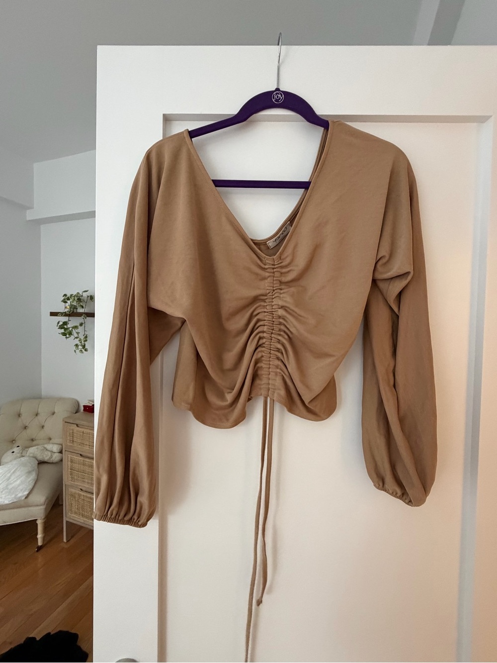 Cropped Ruched V-Neck Long Sleeve Top in Camel